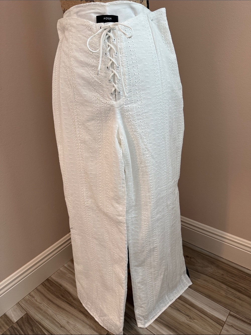 White Eyelet Pants by Aqua Size L